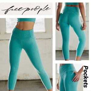 🆕 Free People leggings with POCKETS size XS